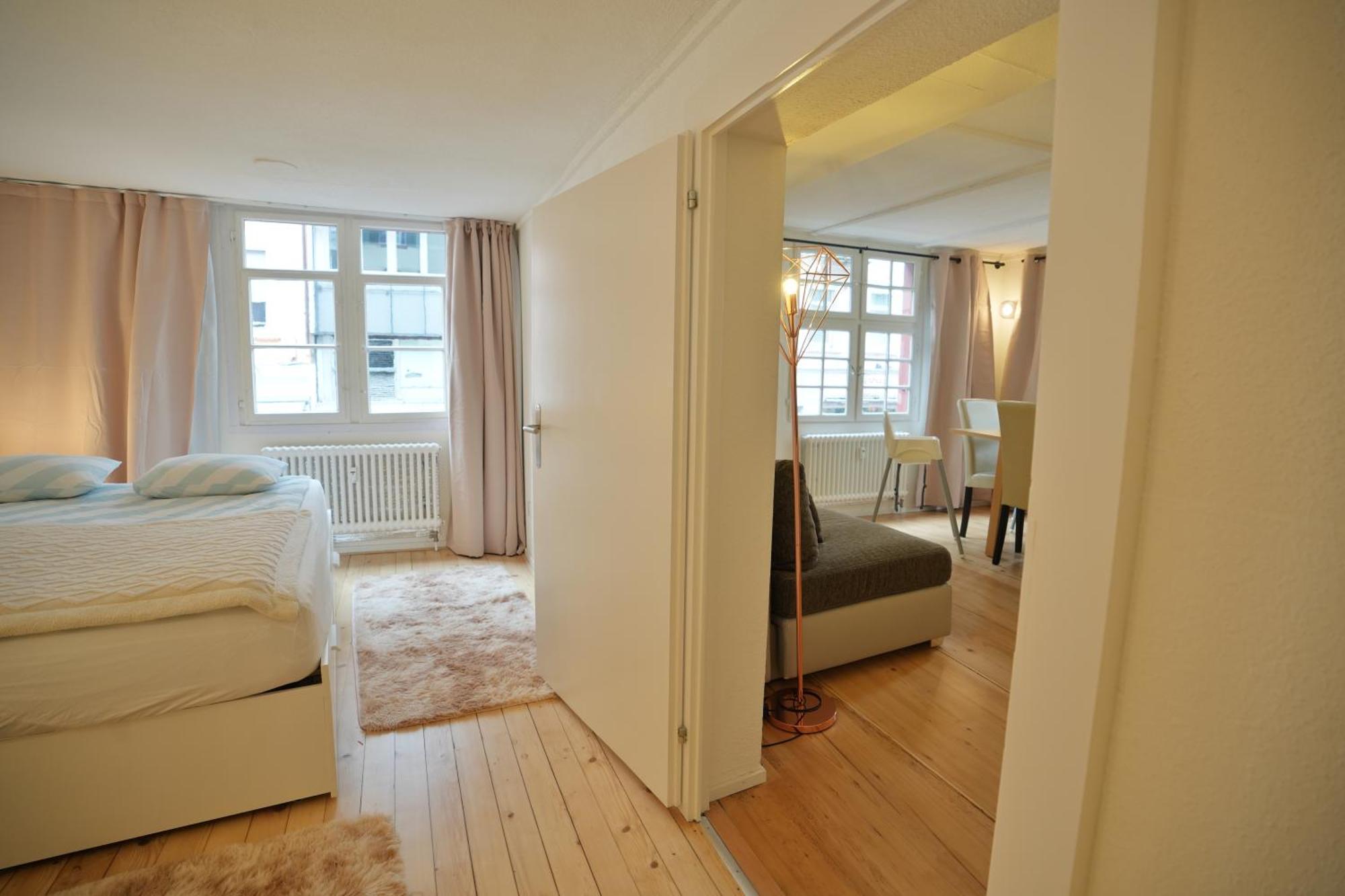 Cozy City Center, 4 Bedroom- 120Sq, 5Min Walk To Main Station Basel Exterior photo